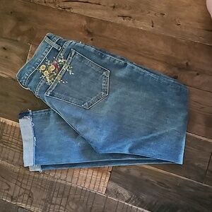 Imogene + Willie Custom Embroidered Straight Jeans